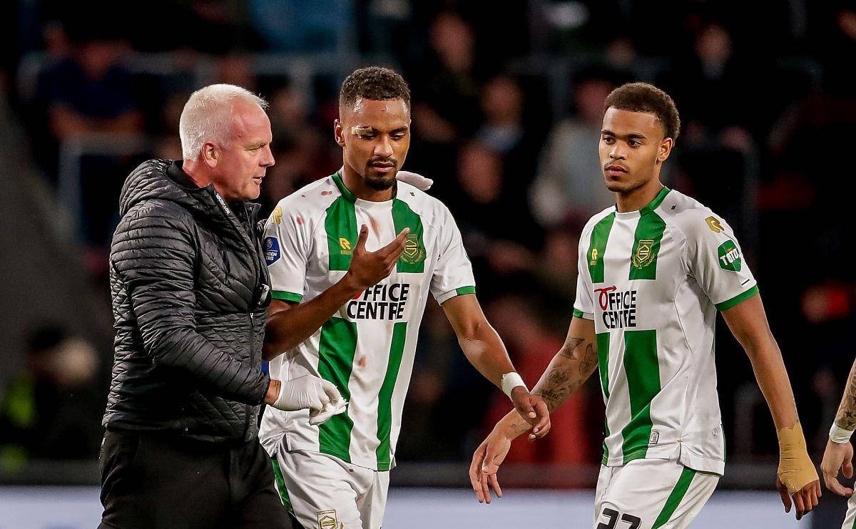 阿贾克斯逆转晋级,实力不容小觑 阿贾克斯逆转晋级,实力不容小觑